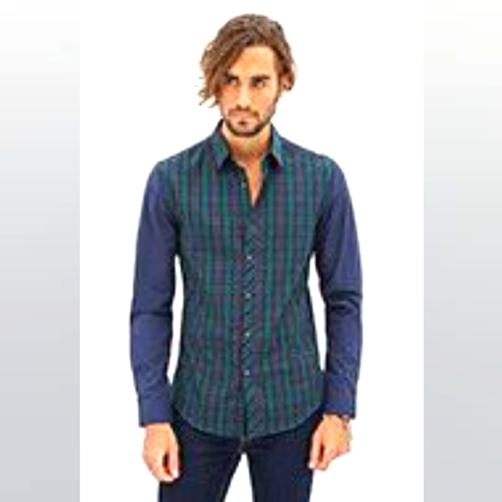 FOREVER21 Men's tartan button down dress shirt